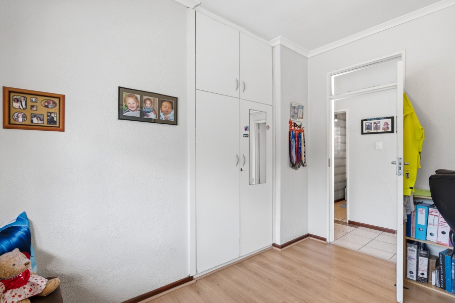 4 Bedroom Property for Sale in Edgemead Western Cape